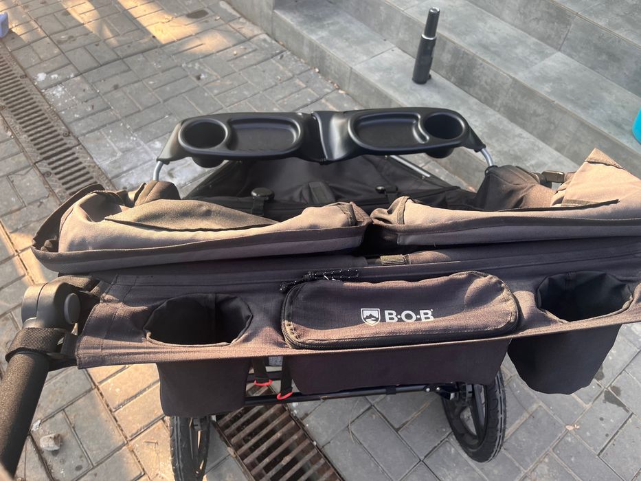 двойная коляска Double B.O.B.