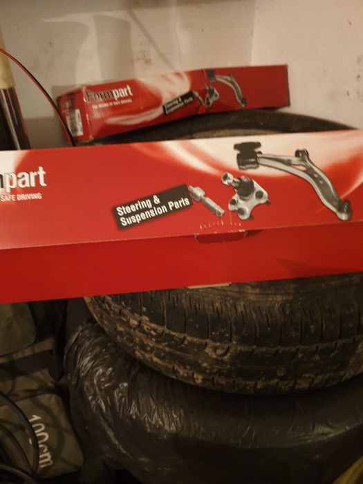 Носачи за Ауди А4 В6  чисто нови