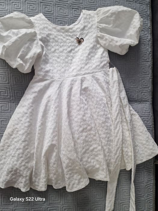 Продам платье на девочку