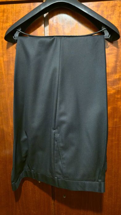 Нов мъжки костюм голям размер !