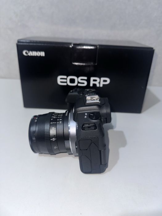 Продаю камеру Canon RP