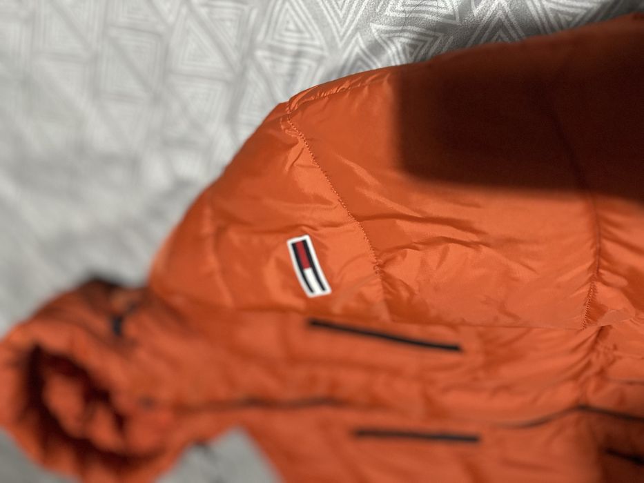 Tommy Jeans asymmetric zip hooded puffer jacket