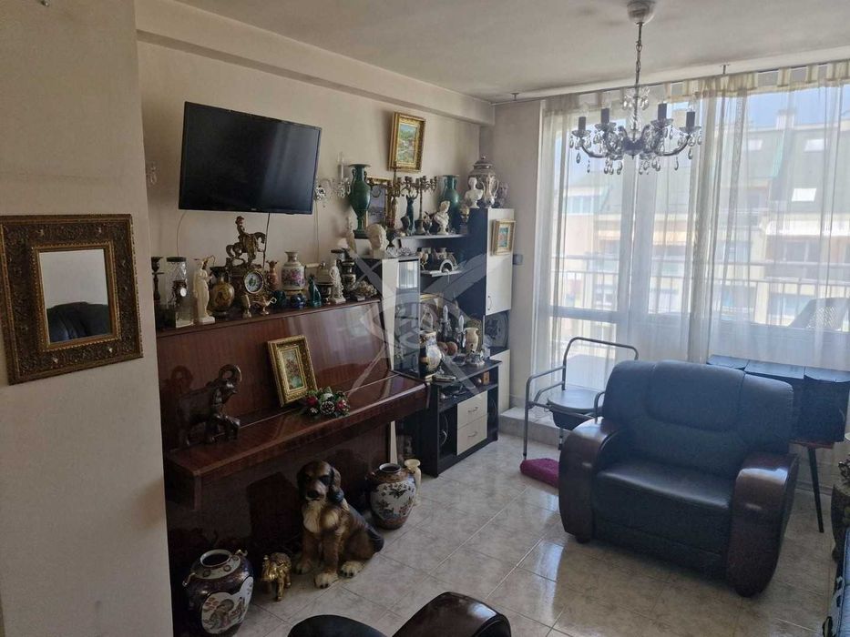 Дава се под наем Тристаен апартамент в София, Младост 1 - 80 кв.м за 1100 € - Снимка #6