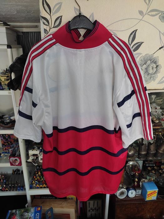 Оригинална футболна фланелка Bayern Munich 1999 г