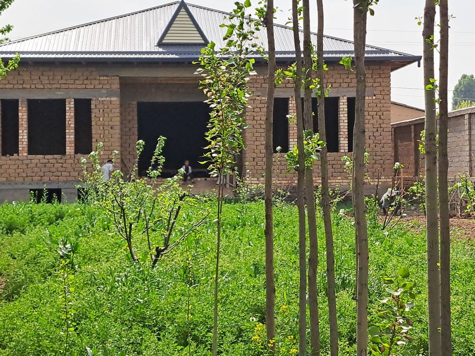 Участка сотилади 13 сотих