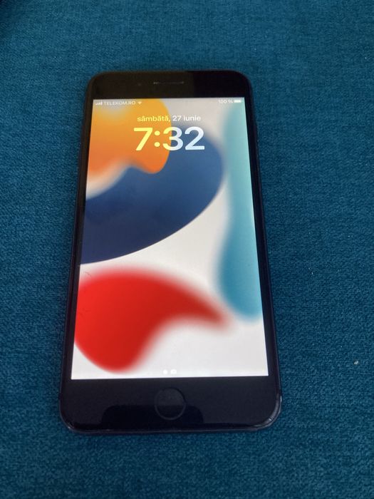 Iphon 8 + pret 370lei