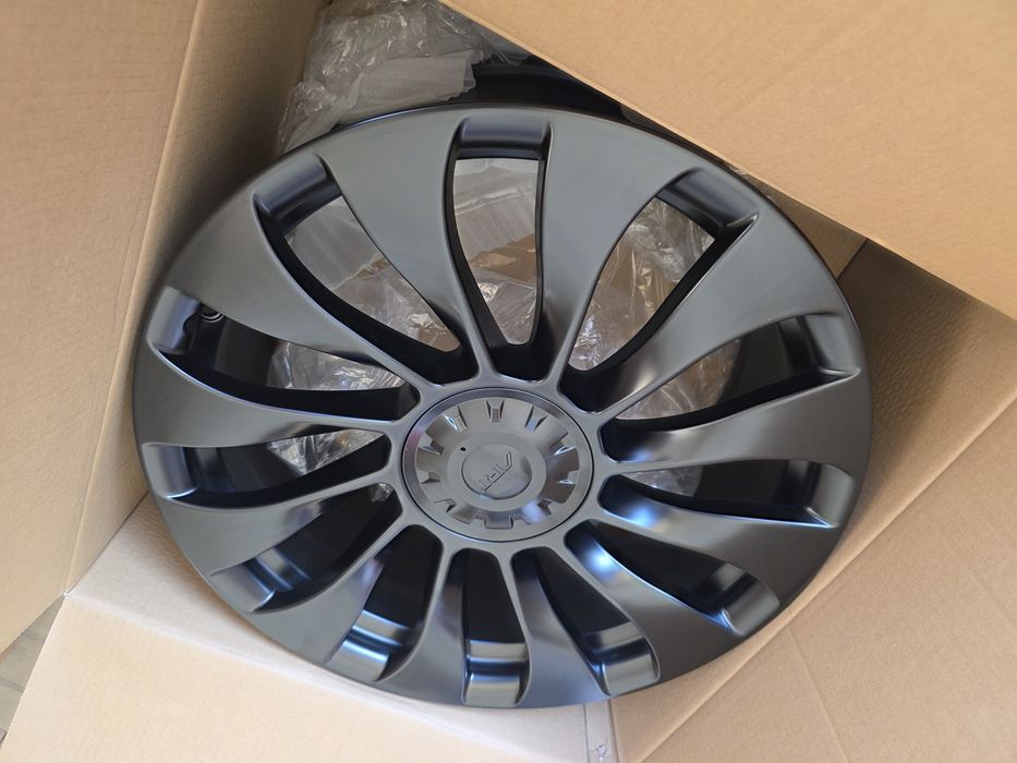 Jante de aliaj pentru Tesla pe 20 marca silver line  model trenton