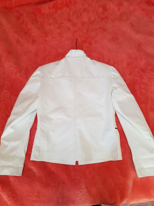 НОВО Яке от естествена кожа