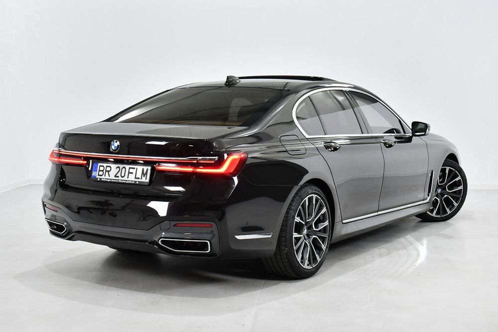 BMW 750i xDrive FULL INDIVIDUAL – Interior Maro