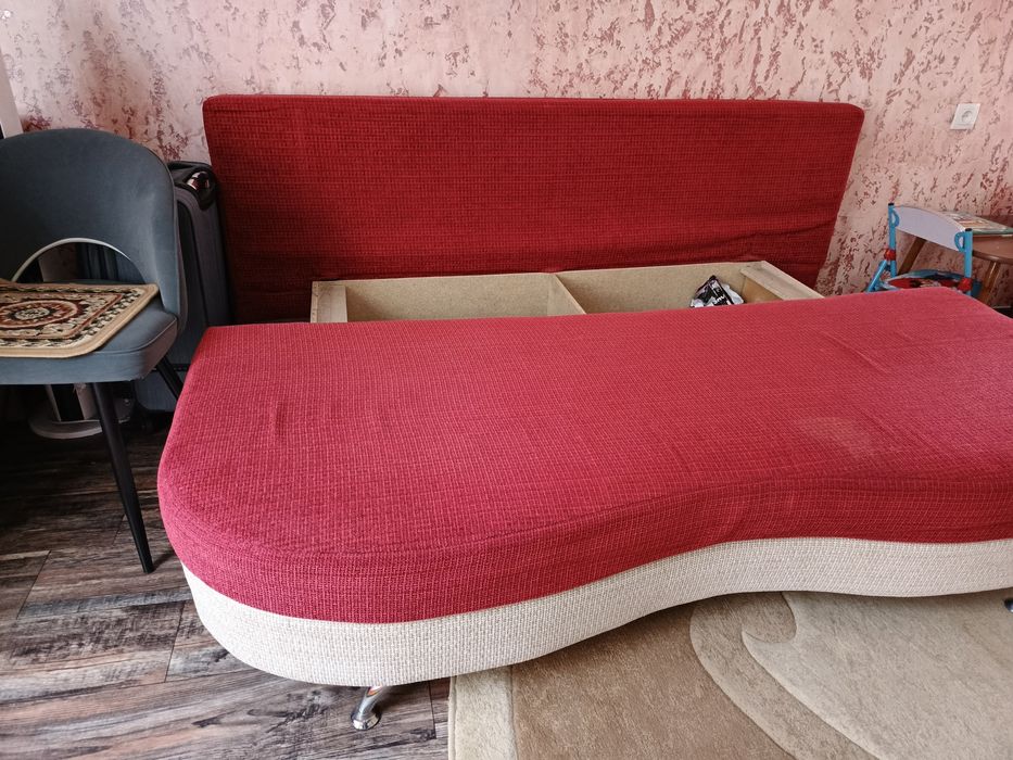 Тахта отдам самовывоз