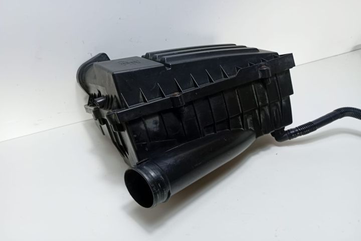 Carcasa filtru aer 1K0129620F Volkswagen VW Touran prima generatie se