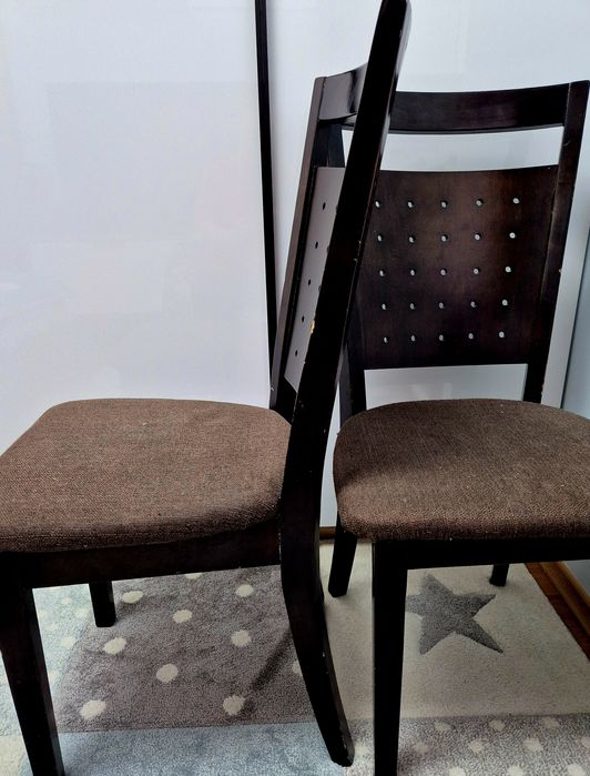 Дървени трапезни столове