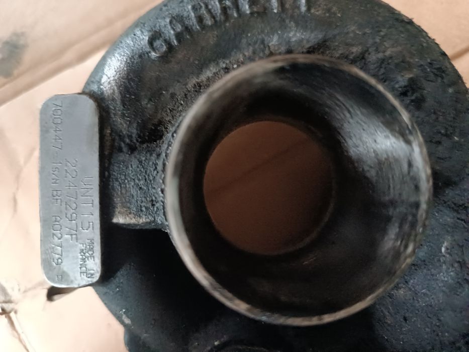 Продават се турбини едната е от 320д 150кня без луфтове цена 150лв а д