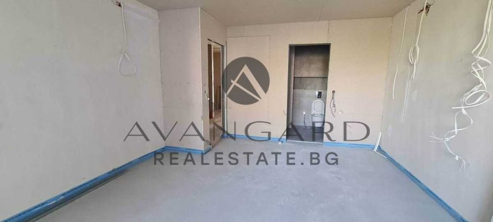 Продава се Четиристаен апартамент в Пловдив, Христо Смирненски - 178 кв.м за 1714 €/кв.м - Снимка #3