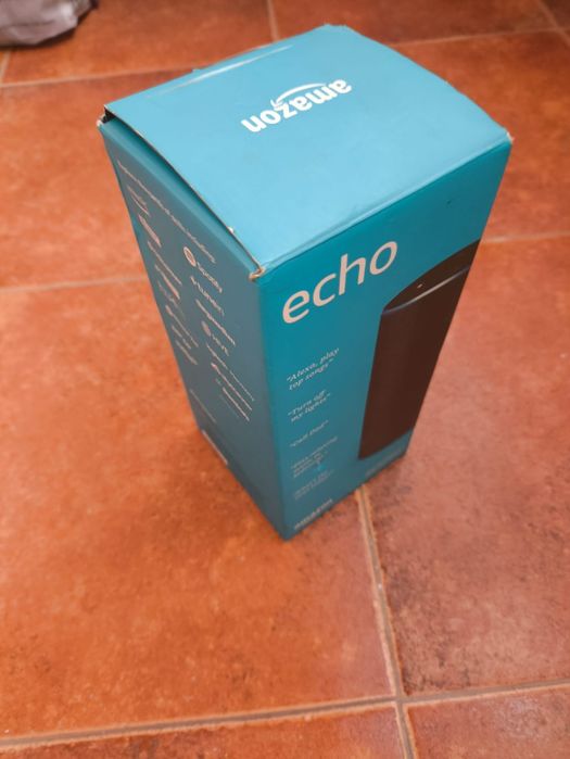Amazon echo  2ро поколение смарт говорител с Алекса