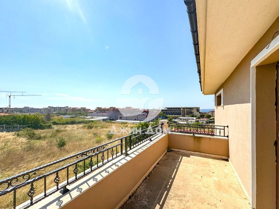 Продава се Къща в Свети Влас - 250 кв.м за 2392 €/кв.м - Снимка #8