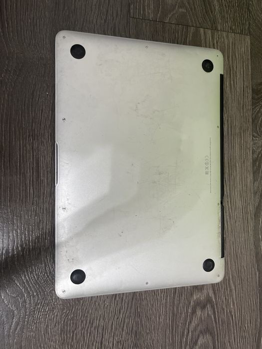 Vand macbook air 2014 cu defecte