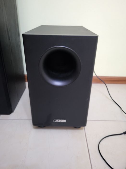Subwoofer activ și pasiv