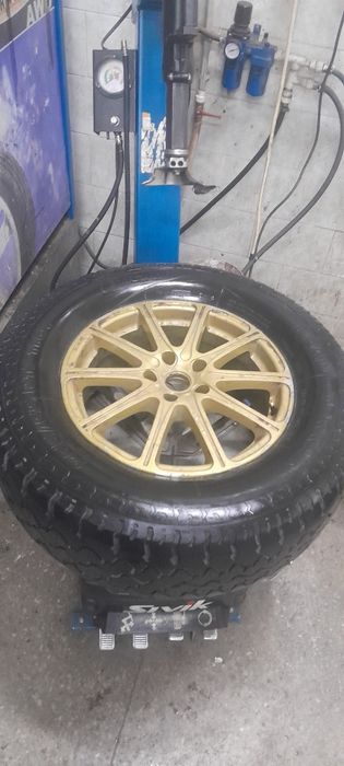 продам пару летних шин