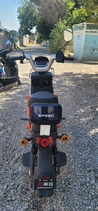 Elekto skutr sotiladi