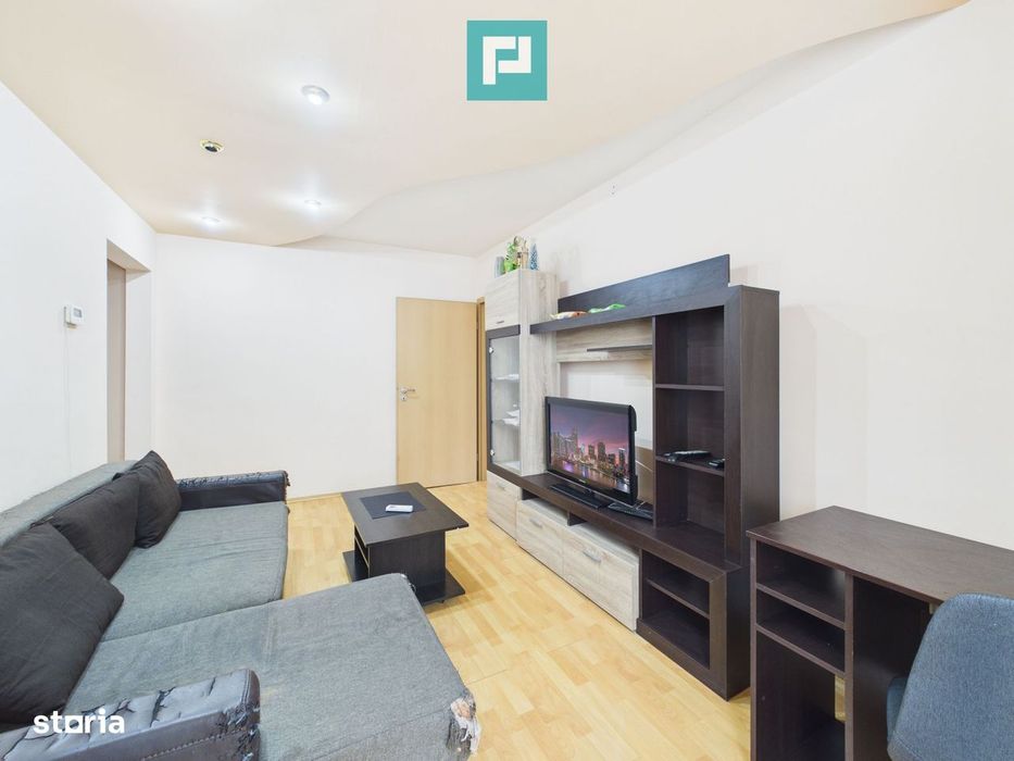 Apartament cu 3 camere în zona Spitalul Județean — fotografia 1