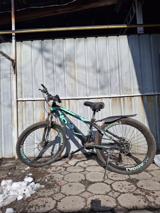 Продам велик и самокат