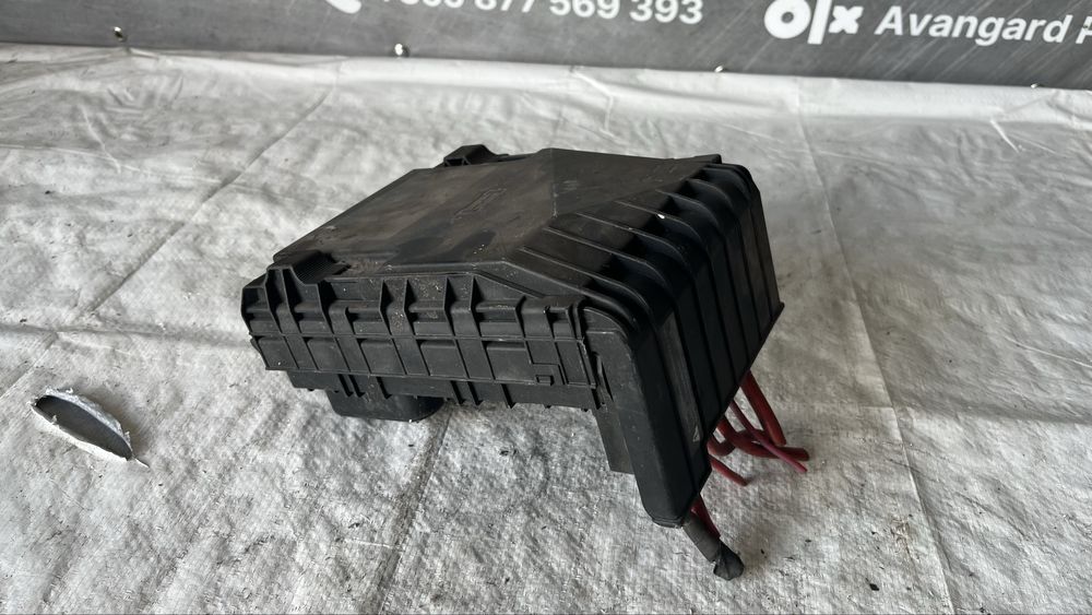 Бушониера VW Golf 5