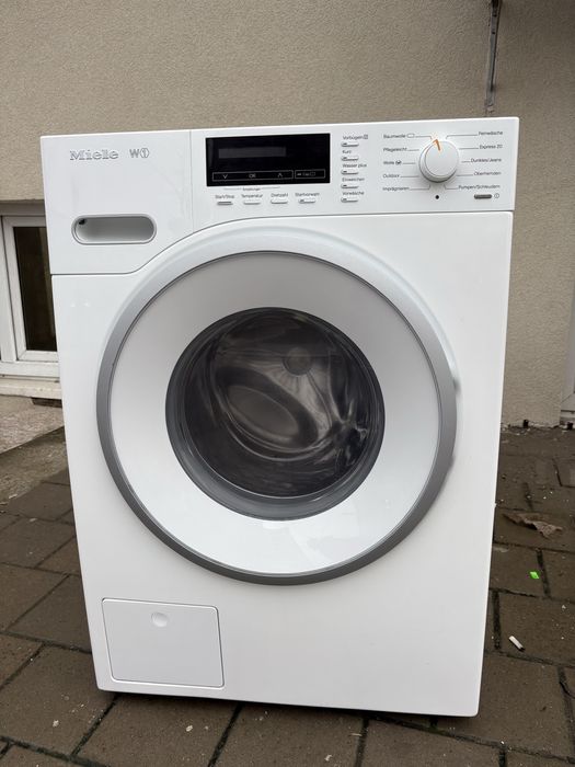 Masina de spalat rufe MIELE impecabila W1