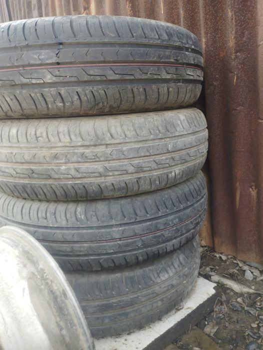 Продам автошины  в нормальном состоянии