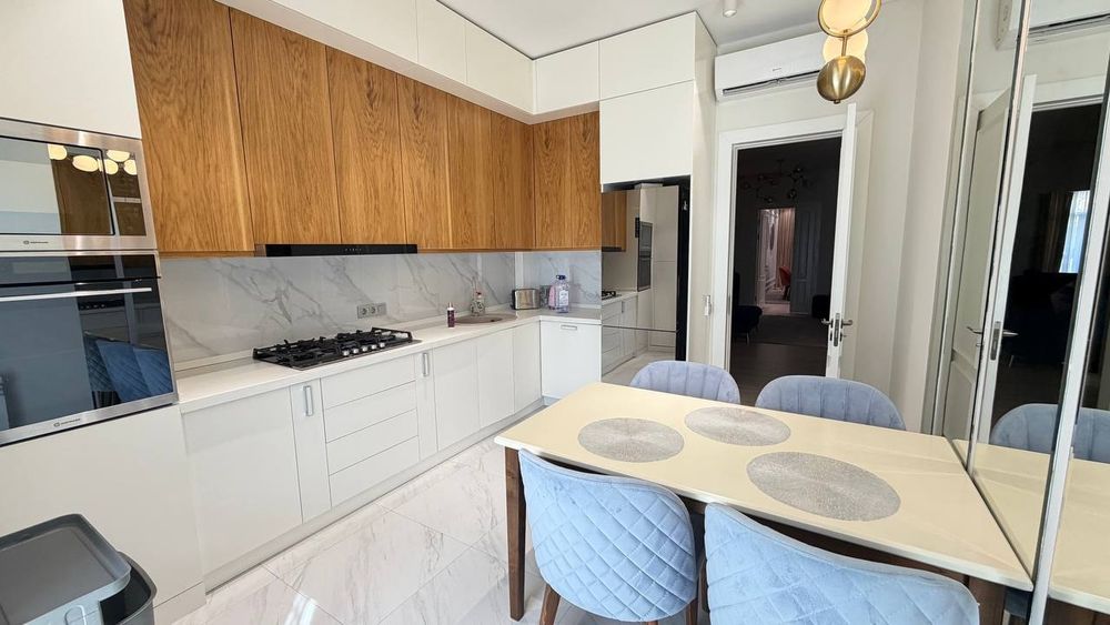 Аренда квартира ЖК Cambridge Residence 4/3/6 131 м2