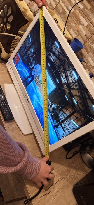 Televizor grundig, diagonala 60