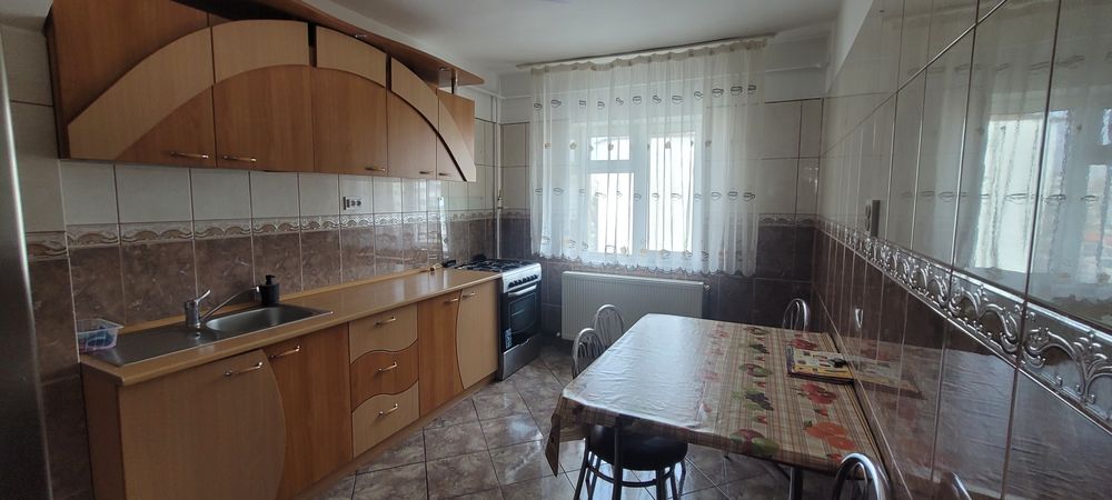 Inchiriez apartament 2 camere m6