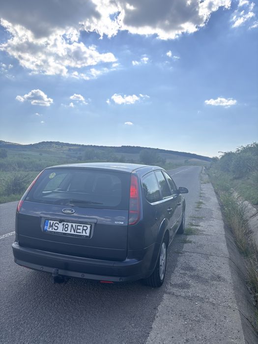Vând Ford Focus mk2