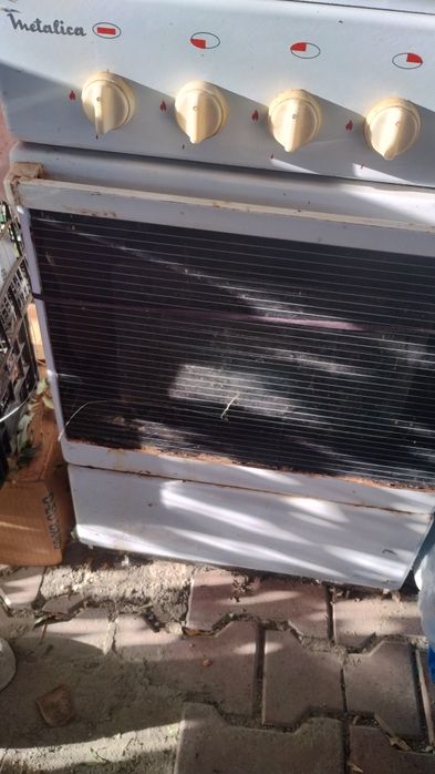 Aragaz Metalica functional sau piese