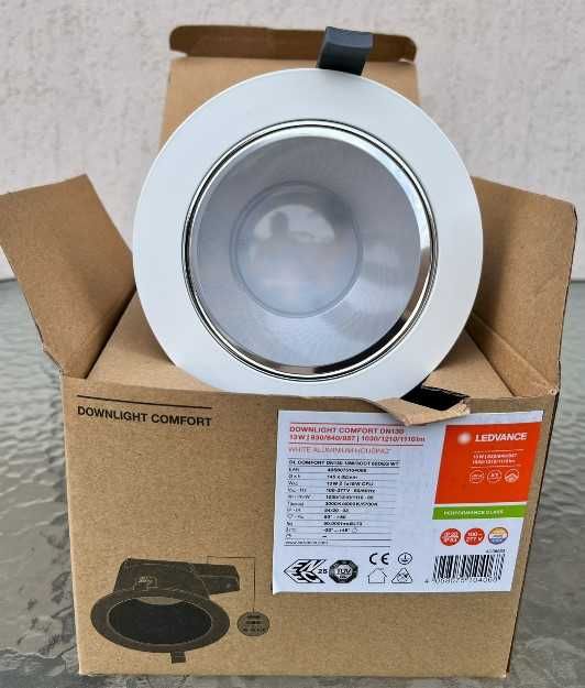 15 bucati Spot LED  incastrabil 13W IP54 CCT
