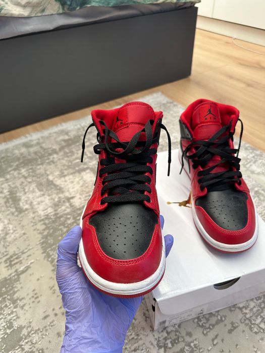 AIR jordan 1 mid,Nike