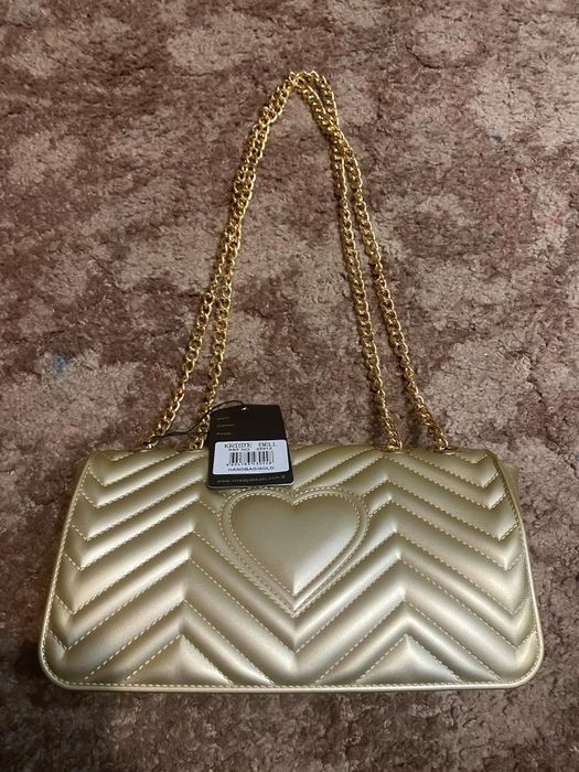 Нова чанта-златист цвят-gucci