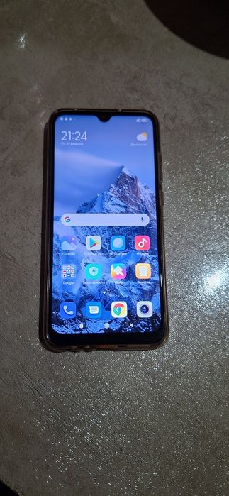 Продаётся Redmi Note 8 4/64