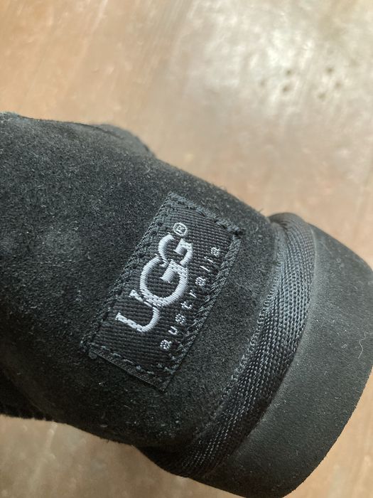 ugg original  disquette marime 38 39 clasic negru cizma bej nou