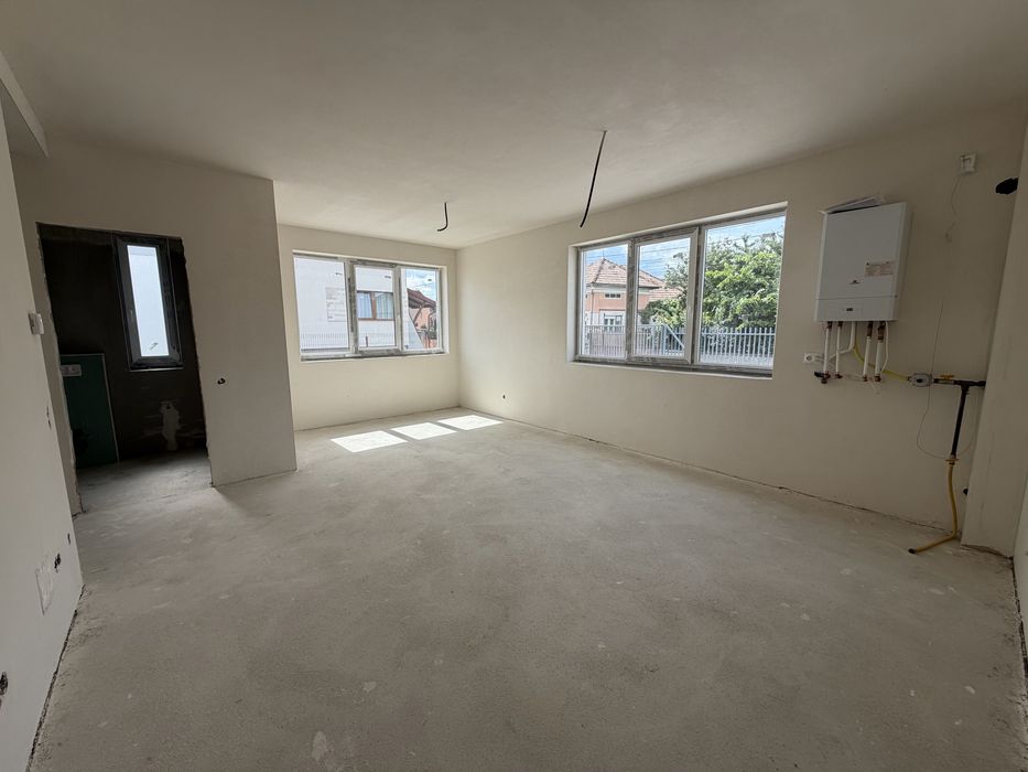 Persoana Fizica Vand Casa Tip Duplex 142mp utili in Apahida Cluj-Napoca 3 dormitoare 3 bai 440mp teren