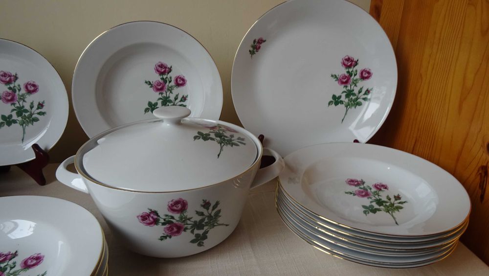 Сервиз за хранене, Kahla GDR 1968 - 1987 г порцелан от - 17части