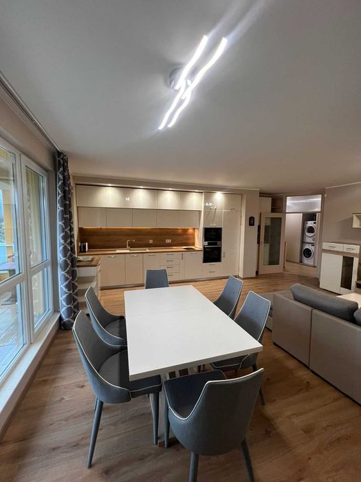 Дава се под наем Тристаен апартамент в София, Малинова долина - 130 кв.м за 950 € - Снимка #4