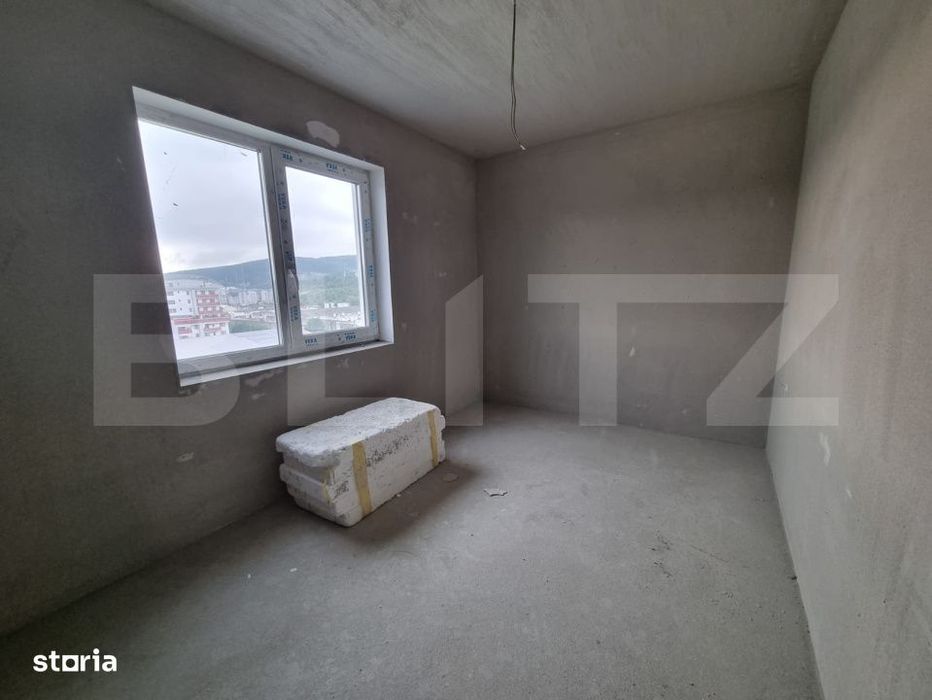 Apartament 3 camere, 2 bai, 66mp, zona BMW