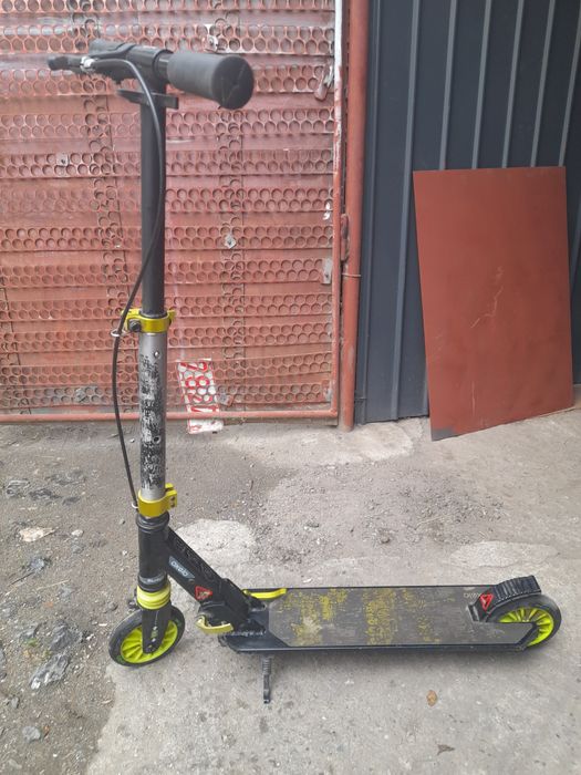 Vand Trotineta cu 2 roti