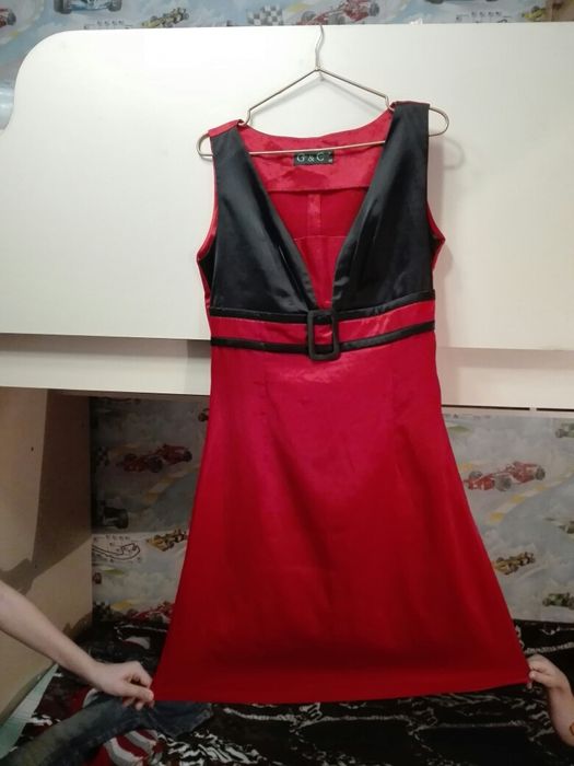 Продам платье, сарафаны