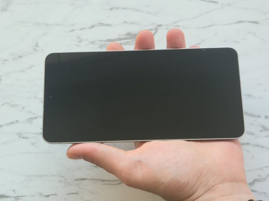Vand Samsung S25 Edge Knox