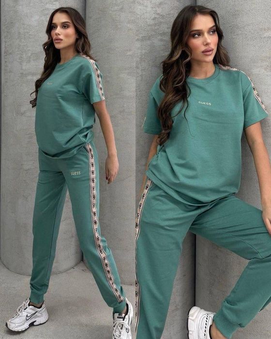 Compleuri Guess dama S -XL