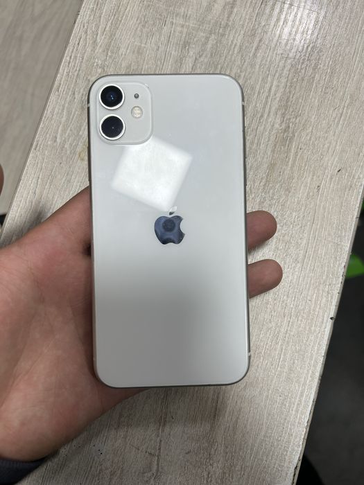 iPhone 11 usta kormagan ideal