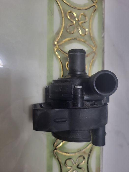 Мерседес бенц Моторчик вентилятора радиатора