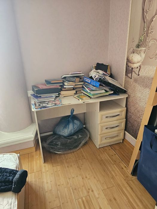 Бу мебель.              .